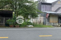 Chính chủ cần bán gấp đất mặt tiền chợ phú lạc