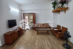 Cần bán gấp chung cư mặt đường phùng hưng 68m giá 1.65 tỷ