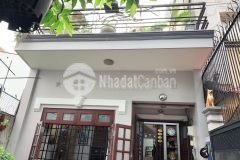 Bán nhà gần mt ql50, 7x18 nở hậu đẹp, giá hơn 7 tỷ xíu.