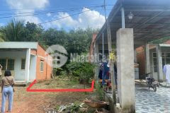 Bán lô đất diện tích dài 3xx sổ sẳn công chứng luôn