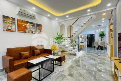 Vào ở ngay bán nhà 4 tầng đẹp huỳnh văn bánh, pn, 38m2 3.2x11.8m, 5.2 tỷ