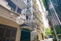 Bán nhà riêng tại trần quốc hoàn, cầu giấy, hà nội. dt 51m2 x 5t, mt 4,1m. giá 12 tỷ.