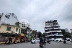 Hiếm mặt phố cầu gỗ tt quận hoàn kiếm đỉnh của chóp 50m 33tỷ tiện ích kinh doanh