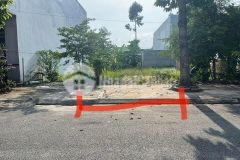 Cần bán lô đất nguyễn trãi, tt cần đước, full thổ, sỗ sẵn