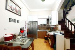 Bán nhà phố yên lạc hbt, 10m ra phố, nhà đẹp ở ngay, 52m giá 5.45 tỷ