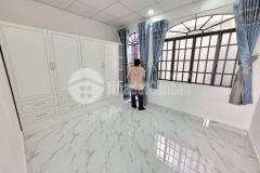 Nhà nguyễn văn đậu, hẻm xe hơi, cách 1 căn ra mặt tiền