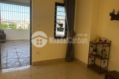 Chính chủ bán nhà ô cách long biên 60mx4t mặt tiền rộng ô tô đỗ cổng giá 4 tỷ.