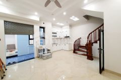 Bán nhà phố nguyễn sơn, lô góc thoáng sáng, ô tô đỗ cửa, diện tích 45m², giá 5.2 tỷ