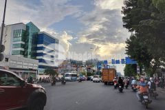 Bán nhà hxt tránh cộng hòa, 66m25.2x13 4 lầu btct gần trung tâm 11.5 tỷ.