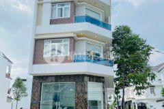 Biệt thự mini 1t 2l 1 sân thượng có thang máy lên tới sân thượng