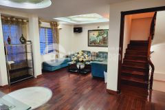 Nhà mặt phố đê la thành 51m2, 7 tầng. oto kinh doanh 9.7 tỷ