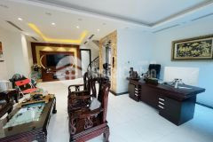 Mặt ngõ gần phố thang máy tiện ích nhà đẹp ở ngay 100m 11tỷ dương văn bé