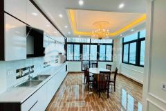 Tin thật 100 bán nhà phố lê lợi hà đông 50m2 x 3 tầng đường 5m sổ đỏ giá 6 tỷ 7