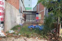 Bán gấp lô đất ngay đ.ql50 gần chợ. 95m2