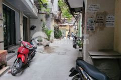 Bán nhà chùa bộc 43m2, 4 tầng. ngõ thông, 20m ra phố 5.6 tỷ