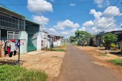 Bán đất lô 2 mặt tiền đường phan huy chú nối dài, 5x21, xã hòa xuân buôn ma thuột, 0943466063