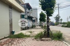 Anh chị gửi bán 57m2 đất mặt dh06