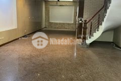 Cho thuê cả nhà 120m2 5 tầng 1 hầm cạnh bệnh viện 103 hà đông phố yên xá. lh 0931 703 628