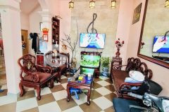 Cần tiền trả nợ nên bán nhà nhật tân, tây hồ 40m2, 4 tầng, gần chợ, công viên nước hồ tây.