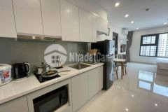 Cho thuê căn studio 33m2 cơ bản, full đồ vinhome smart city 6,5trtháng