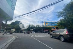 Bán nhà đường bà triệu sát đường thái nguyên,tttp nha trang