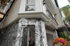 Chưa đến 6 tỷ có ngay nhà phố nguyễn khang cầu giấy 40mx7t thang máy