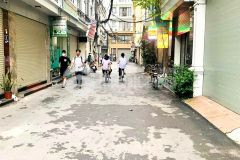 Hậu world cup thanh khoản đội cấn ba đình 55m2 x 4 tầng