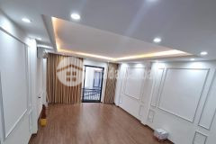 Bán nhà trần thái tông, cầu giấy 42m x 5t giá 6.5 tỷ, nhà đẹp, an sinh tuyệt vời