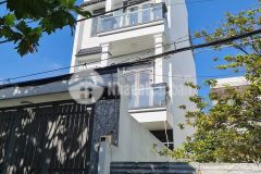 Ngộp bank bán nhà 5x20 shr 3 lầu.bà điểm.hóc môn