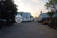 Cho thuê kho xưởng gia lâm long biên 385m ô tô ra vào thoải mái giá 25 triệu tháng.