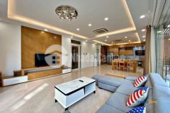 Siêu phẩm ăn tết cù chính lan, thanh xuân, ô tô, thang máy, kinh doanh, văn phòng, 9.3 tỷ.