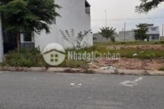 Chủ đổ nợ cần bán gấp lô đất gần chợ qui đức bình chán