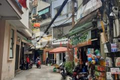 Bán nhà hoàng mai phân lô ba gác gần phố 40m2 ở luôn đón tết 3.2 tỷ