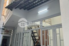 Nhà quận 4 kdc hiện hữu rộng 4m bán 2,55 tỷ đường xóm chiếu