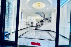 Bán nhà phố nguyễn văn cừ, ô tô, lô góc, sát phố 65m2x4t, mt 5m nhỉnh 11 tỷ.