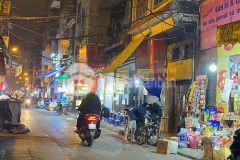 Bán nhà mặt phố dương quảng hàm 110m2 3tầng, giá 20tỷ.