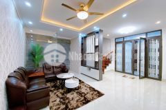Bán nhà phố hoàng văn thái, full nội thất, ngõ thông, sát ô tô tránh, dt 45m2 x5t, mt 6m