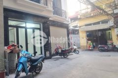 Cần bán nhà lâm du ô tô kinh doanh gần hồ bồ 54m 5t giá 6 tỷ