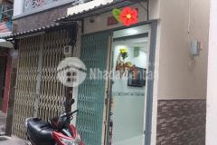 Nhà phú nhuận tphcm. chủ bán giá rẻ 2 tỷ 150 dt sổ 18 m2. gần q1 mstqd5 32980565