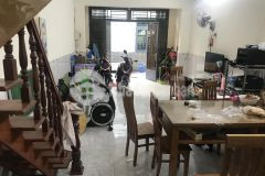 Cần bán gấp nhà 2 tầng ở ngay đường số 475 phước long b tđ 2.6 tỷ.