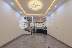 Bán nhà phố trương định, ô tô, kinh doanh dt 52m2 5t, mt 4m, giá 5,2 tỷ, lh 0984417892