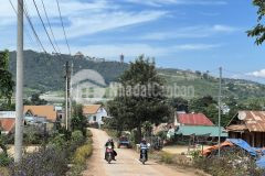 Lô đất 2 mặt tiền đường rẻ nhất huyện đơn dương chỉ với 899 triệu, dân đông buôn bán tốt