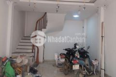 Bán nhà hoàng mai, mới đẹp, ở ngay 43m2, chỉ 4.24 tỷ.