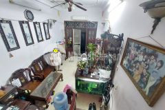 Bán nhà tân mai, đẹp, ở ngay, 34m2, 5 tầng, chỉ 4.49 tỷ