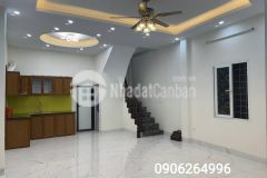 Bán nhà lô góc 50m 4 tầng nở hậu kim giang 4.x tỷ