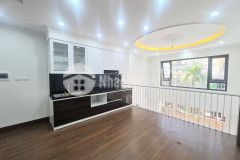 Cần bán nhà mới tinh ở thạch bàn 41m gần phố ô tô cách vài mét tiện ích ngập tràn giá 5.4 tỷ