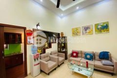 Giá rẻ bất ngờ nhà ngô quyền 5 tầng 37m giá 4.3 tỷ.