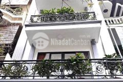 Bán nhà đẹp nguyễn khánh toàn,cầu giấy,56m,4t,4m giá 6.99 tỷ.lh 0966866250