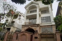 Bán biệt thự đường lưu hữu phước.diện tích 187,6m2 x 4 tầng hầm, mt 14,2m. giá 36,8 tỷ.