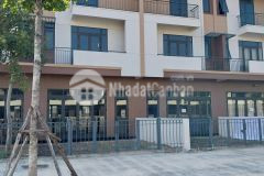 Bán nhanh shophouse phố đi bộ đường 26m, kinh doanh ngay, lh 0989 588 190